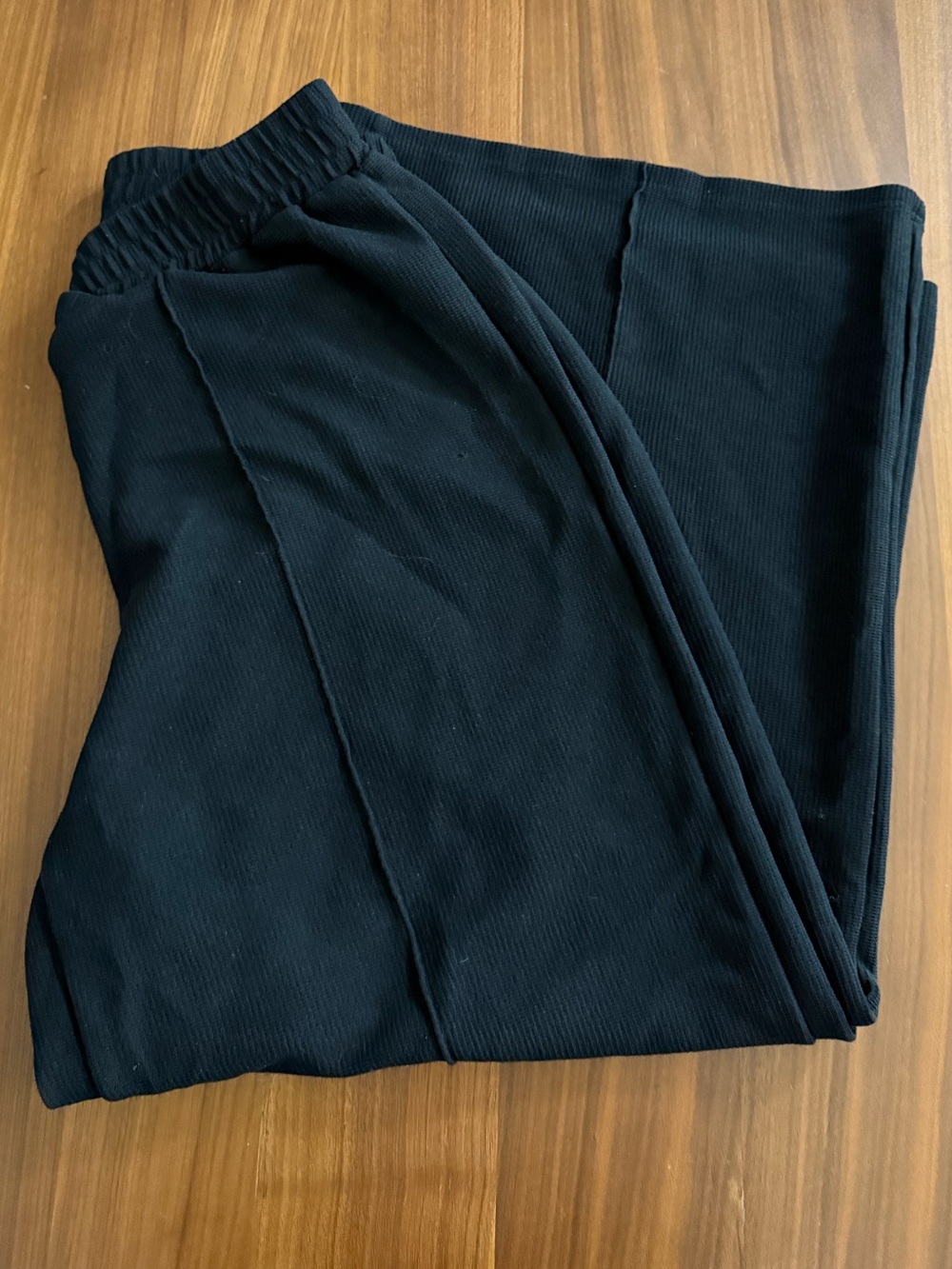 Women’s black wide leg trouser